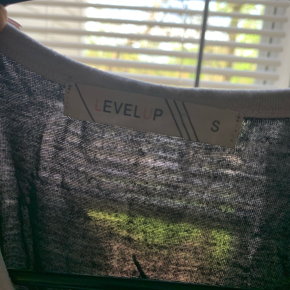Shirt - Picture 3 of 3